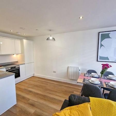 מנצ'סטר Free Parking: Old Trafford Apartment מראה חיצוני תמונה